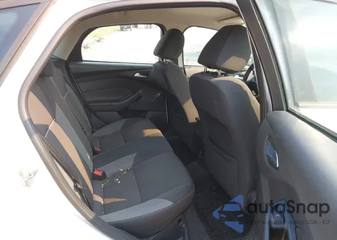 2013 Ford Focus Se z USA, uszkodzony, nr VIN 1FADP3K22DL108272